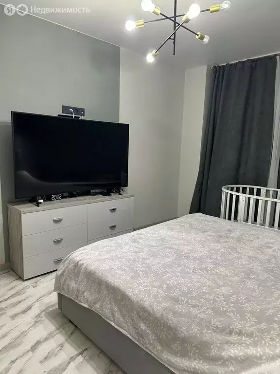 3-комнатная квартира: Волгоград, район Семь Ветров, бульвар 30-летия ... - Фото 2