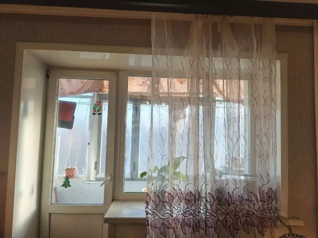 3-к кв. Брянская область, Брянск Белые Берега пгт, Новая ул., 6 (42.1 ... - Фото 1