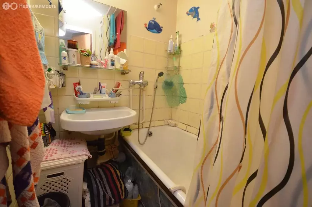 3-комнатная квартира: Москва, улица Декабристов, 21А (58.8 м) - Фото 1