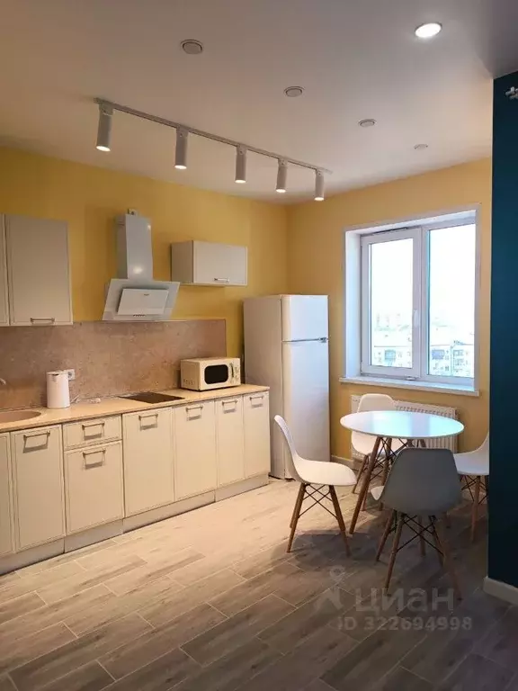 1-к кв. Свердловская область, Екатеринбург ул. Свердлова, 32Б (32.0 м) - Фото 1