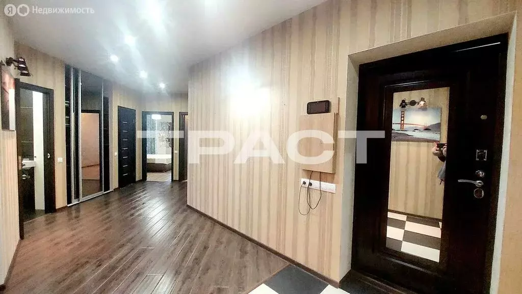 3-комнатная квартира: Воронеж, Ленинский проспект, 126 (84.5 м) - Фото 1