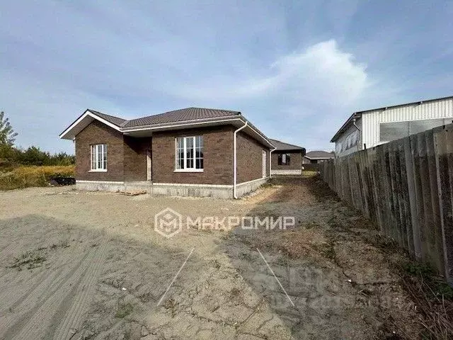 Дом в Брянская область, Брянский район, Снежское с/пос, с. Толмачево ... - Фото 1