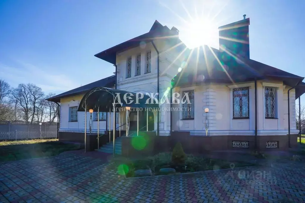 Коттедж в Белгородская область, Старооскольский городской округ, с. ... - Фото 0