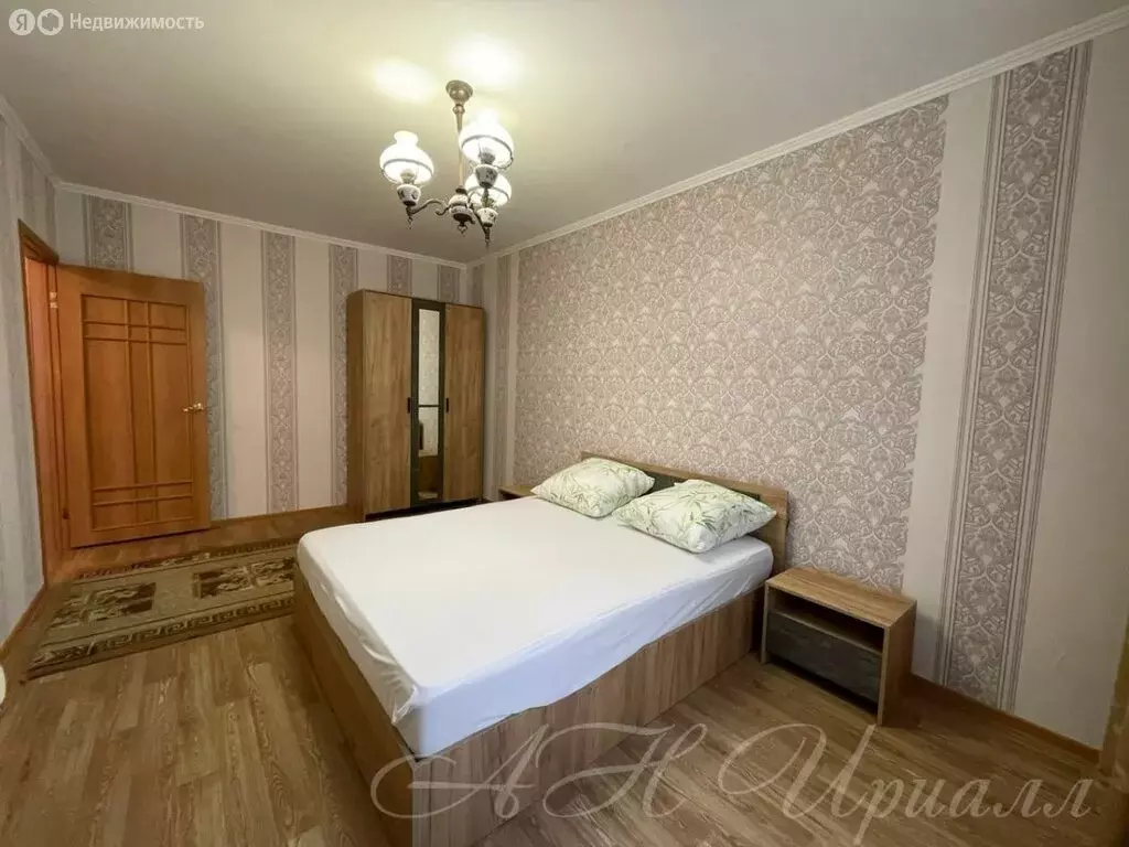 2-комнатная квартира: Железногорск, улица Батова, 2 (52.4 м) - Фото 1