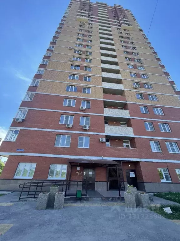 2-к кв. Тульская область, Тула Новомосковская ул., 12 (57.4 м) - Фото 1