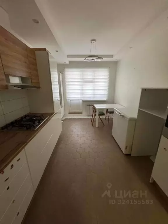 2-к кв. Саха (Якутия), Якутск 203-й мкр, 26 (75.0 м) - Фото 1