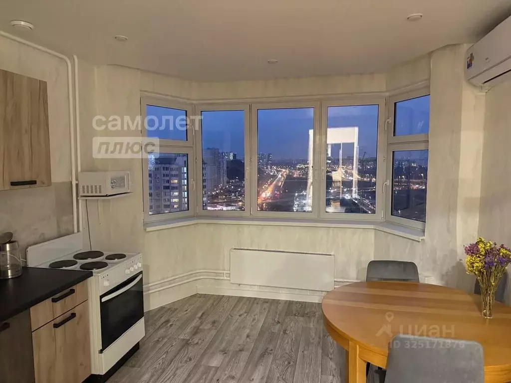 3-к кв. Москва ул. Сочинская, 3к1 (81.0 м) - Фото 1