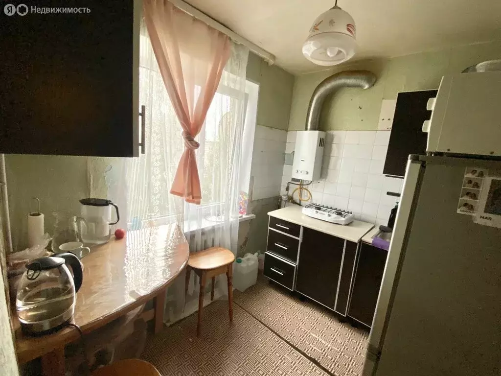 2-комнатная квартира: Медвежьегорск, улица Максима Горького, 5Б (44 м) - Фото 0