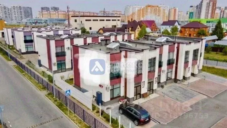 Таунхаус в Тюменская область, Тюмень ул. Федюнинского, 28 (106 м) - Фото 1