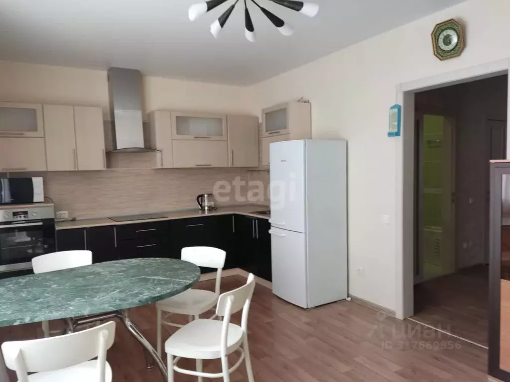 3-к кв. Татарстан, Казань ул. Хусаина Мавлютова, 42 (65.0 м) - Фото 1