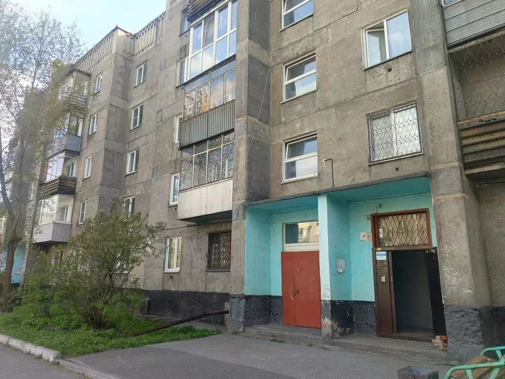 1-комнатная квартира: Новокузнецк, улица Грибоедова, 6 (29.1 м) - Фото 2