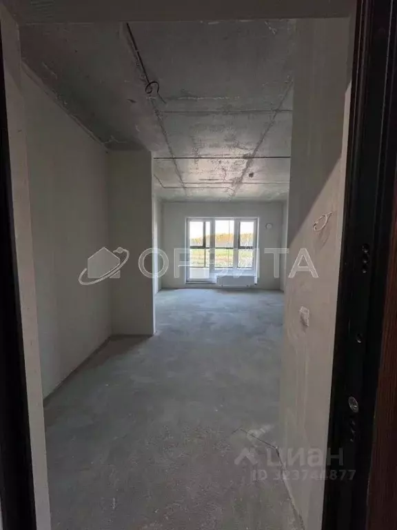 1-к кв. Тюменская область, Тюмень ул. Игоря Комиссарова, 7 (50.4 м) - Фото 2