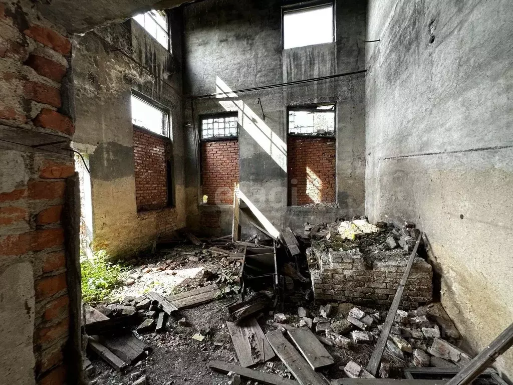 Склад в Калужская область, Медынский район, Гусево с/пос, д. Гусево  ... - Фото 2