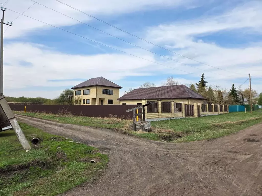 Коттедж в Омская область, Кормиловский район, д. Никитино  (235 м) - Фото 0