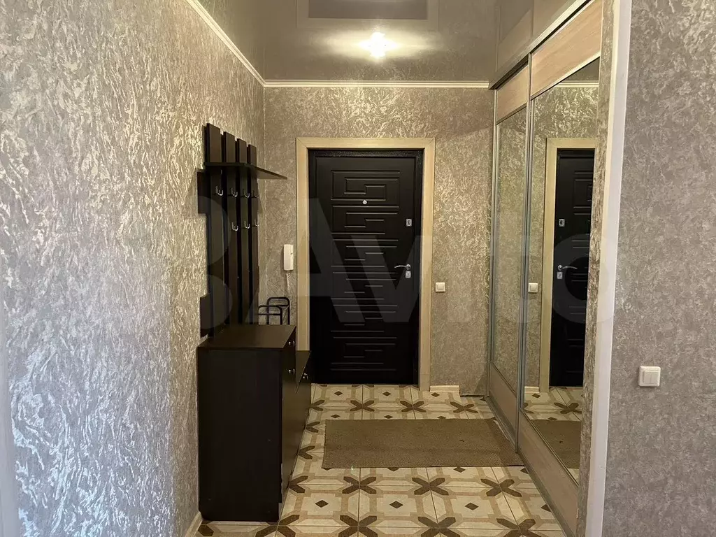 2-к. квартира, 70 м, 9/10 эт. - Фото 1