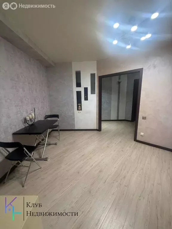 1-комнатная квартира: Уссурийск, улица Агеева, 52 (45.1 м) - Фото 2