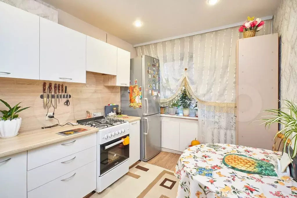 4-к. квартира, 73 м, 5/5 эт. - Фото 1