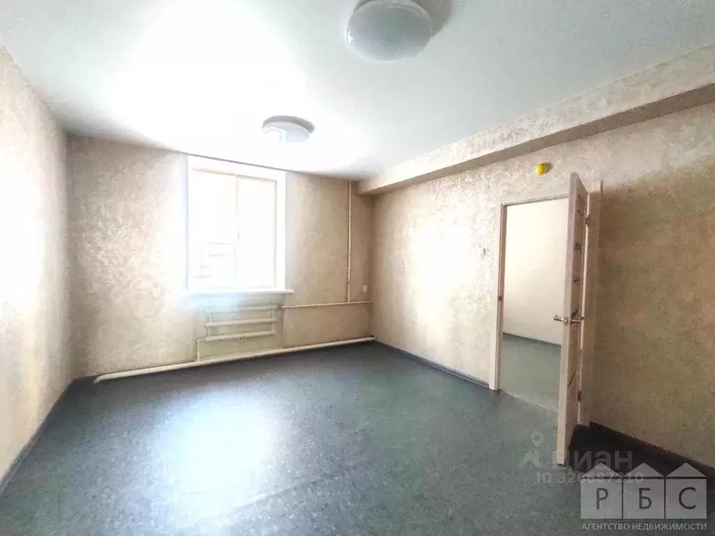 Помещение свободного назначения в Саратовская область, Саратов ул. ... - Фото 1