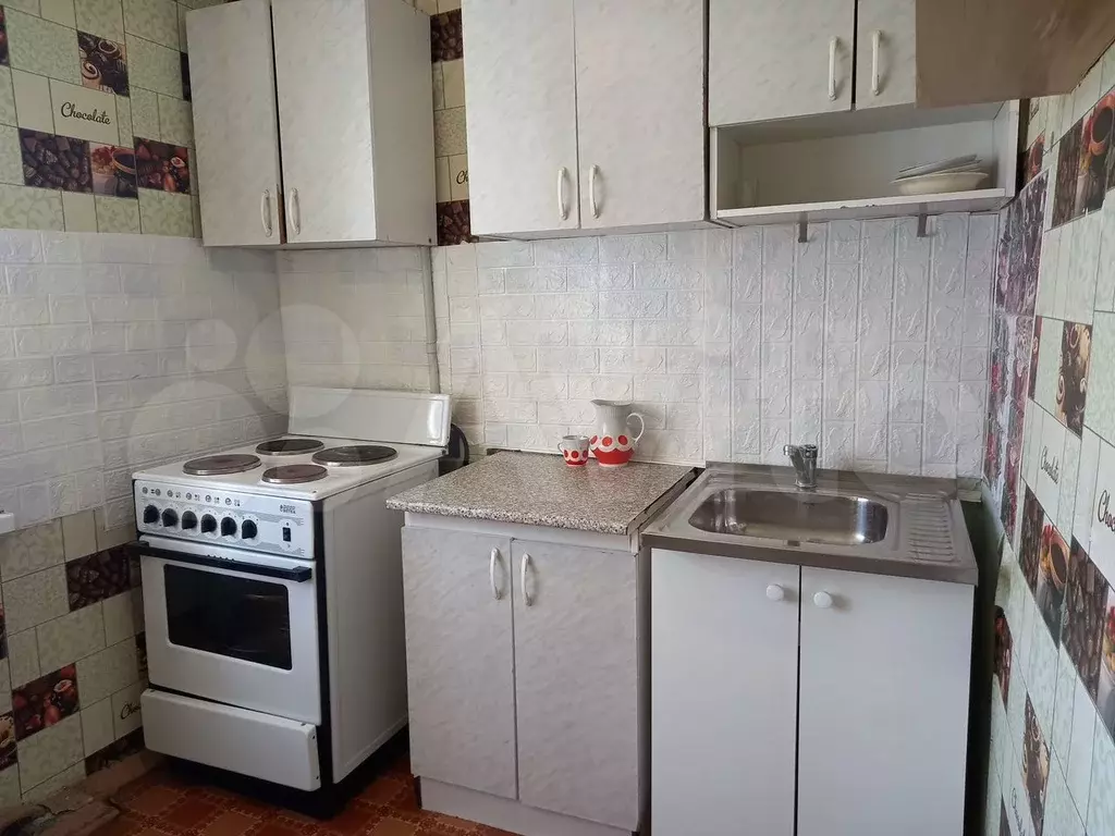 1-к. квартира, 30 м, 5/5 эт. - Фото 1