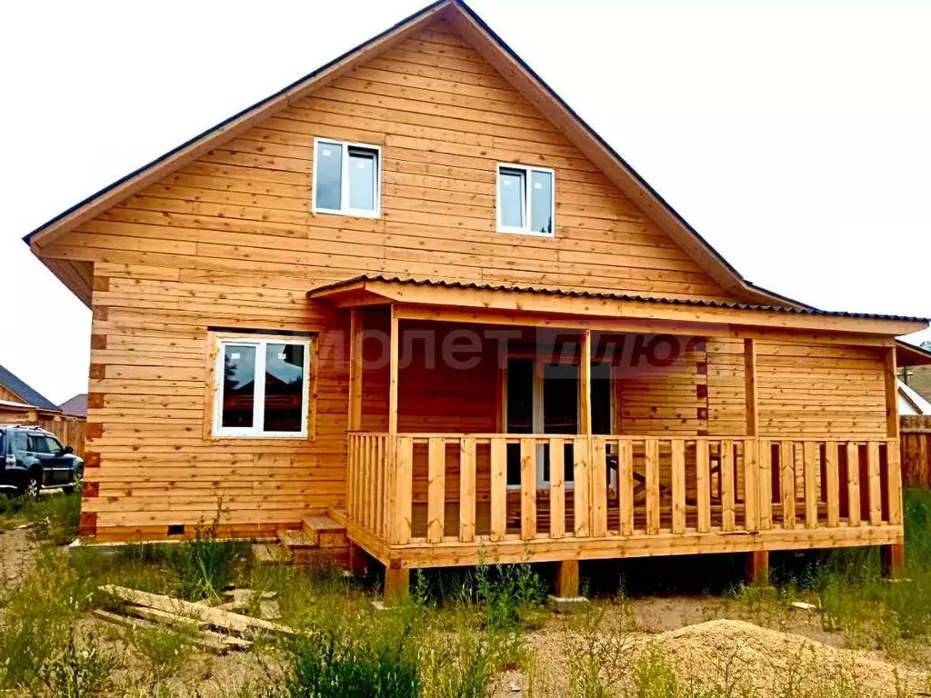 Дом в Нижний Саянтуй, квартал Вахмистрово (230 м) - Фото 1