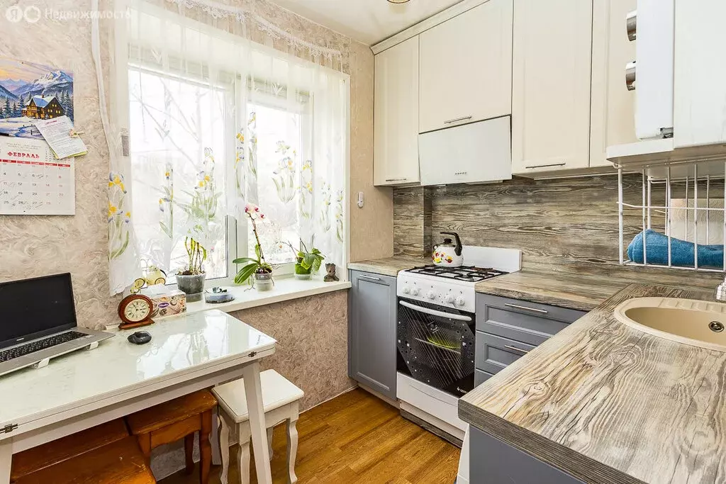 3-комнатная квартира: Благовещенск, Нагорная улица, 14 (59.3 м) - Фото 1