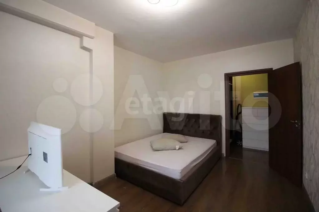 1-к. квартира, 40 м, 4/9 эт. - Фото 0