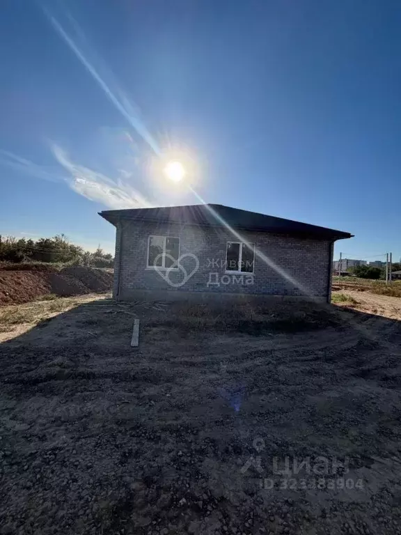 Дом в Волгоградская область, Волгоград Штурманская ул. (100 м) - Фото 1