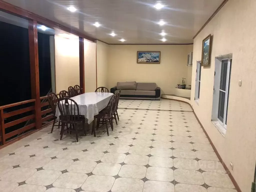 Дом в Дагестан, Дербентский район, с. Хазар  (200 м) - Фото 1