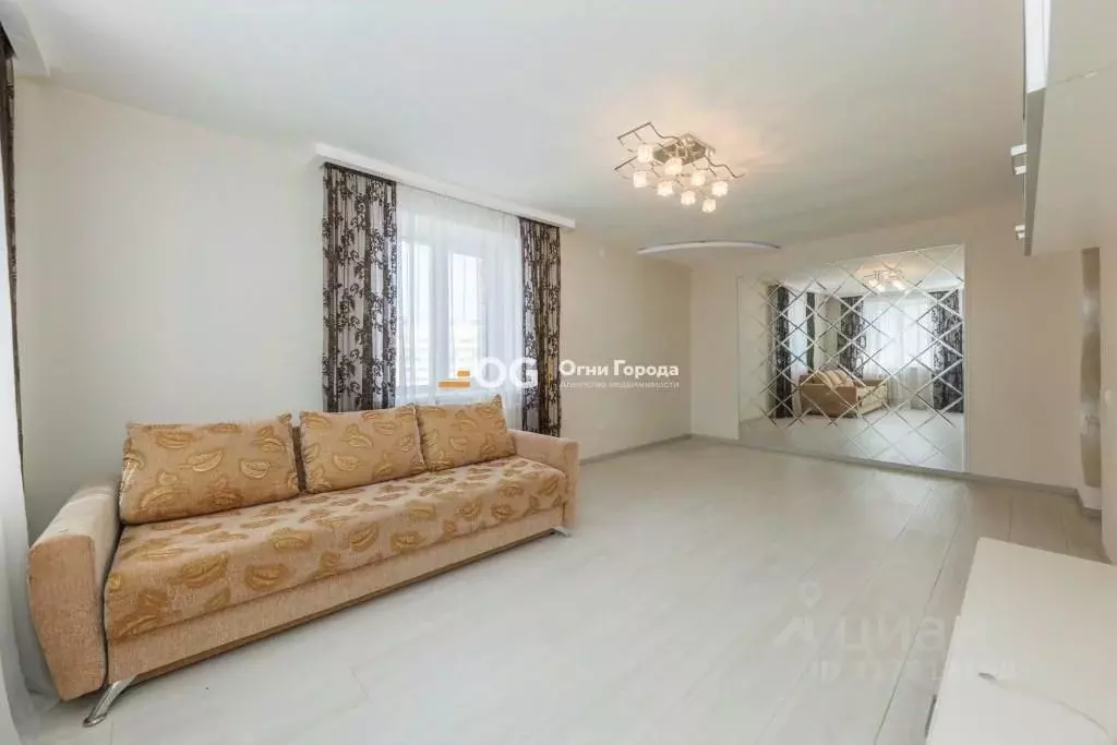 2-к кв. Брянская область, Брянск Авиационная ул., 19 (67.0 м) - Фото 1