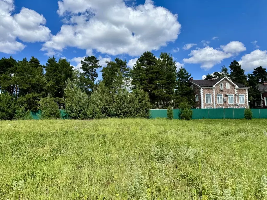 Участок в Московская область, Мытищи городской округ, с. Марфино ул. ... - Фото 1