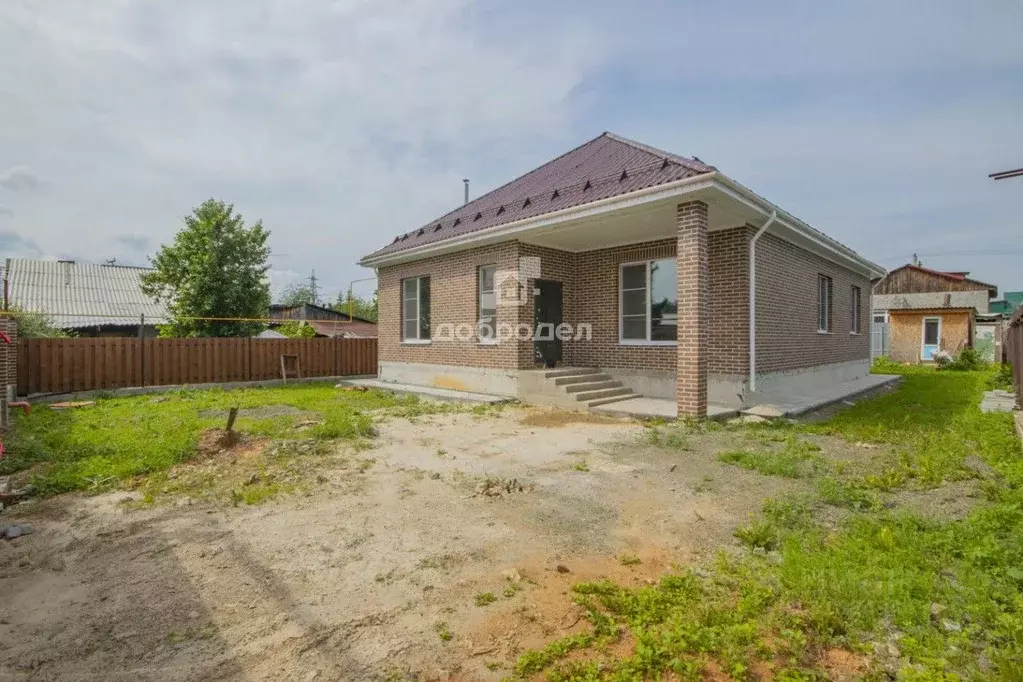 Дом в Свердловская область, Березовский пер. Добролюбова, 13 (138 м) - Фото 1