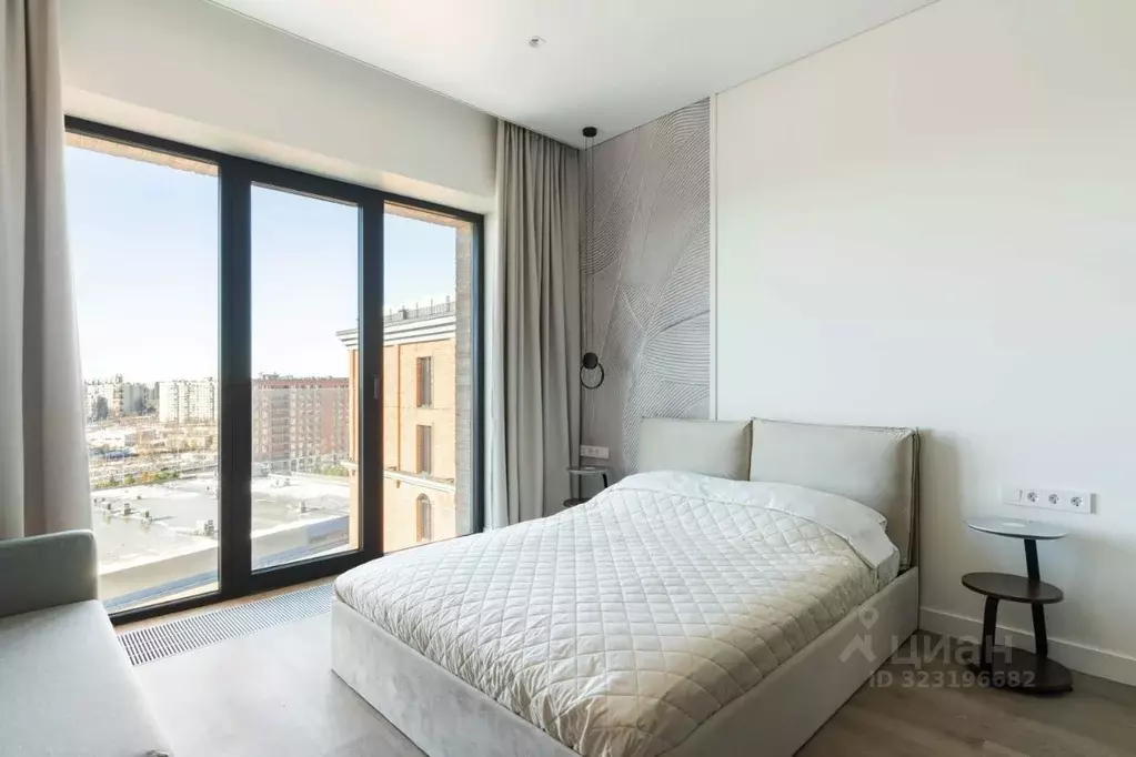 Студия Санкт-Петербург наб. Макарова, 58 (29.0 м) - Фото 2