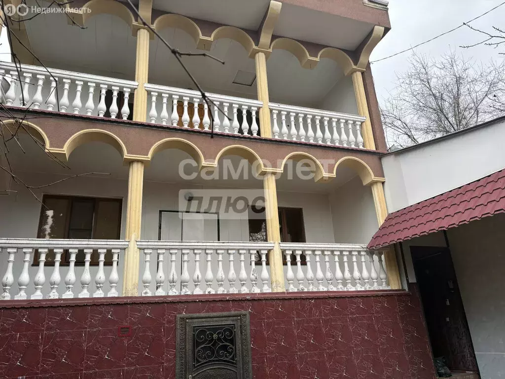 Дом в Кабардино-Балкарская Республика, Нальчик (560 м) - Фото 1