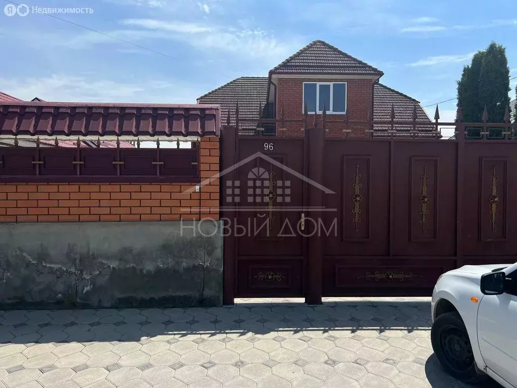 Дом в село Нартан, улица Кирова, 96 (228 м) - Фото 1