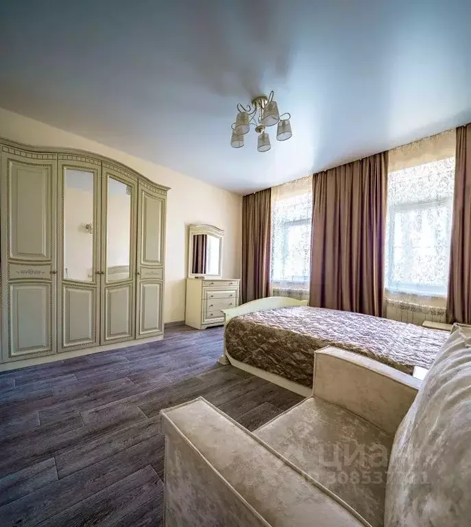 2-к кв. Ставропольский край, Пятигорск просп. Калинина, 68 (49.0 м) - Фото 1