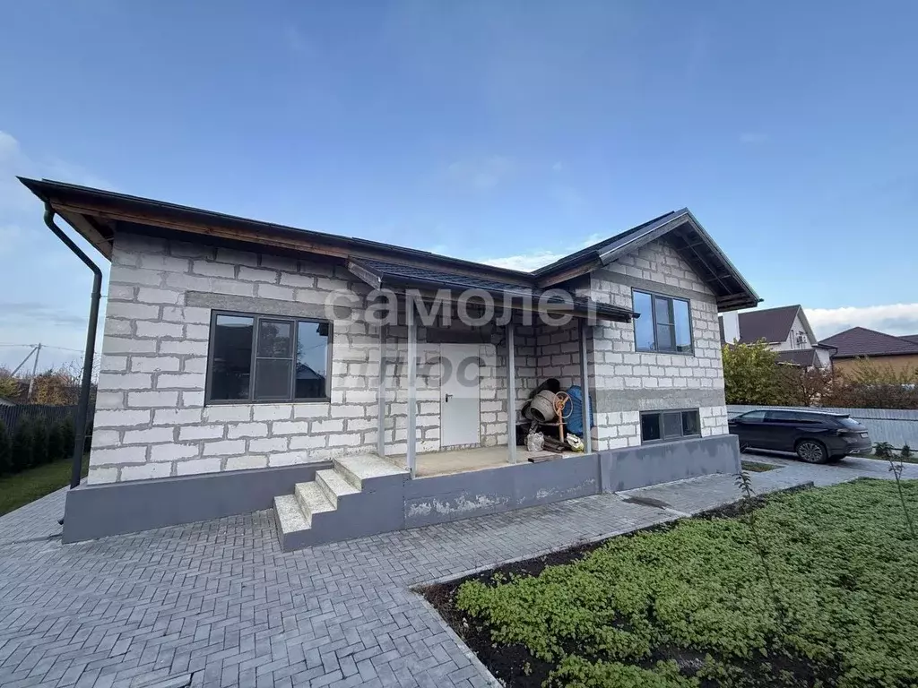 Дом в Липецкая область, Грязи Юбилейная ул., 27 (280 м) - Фото 1