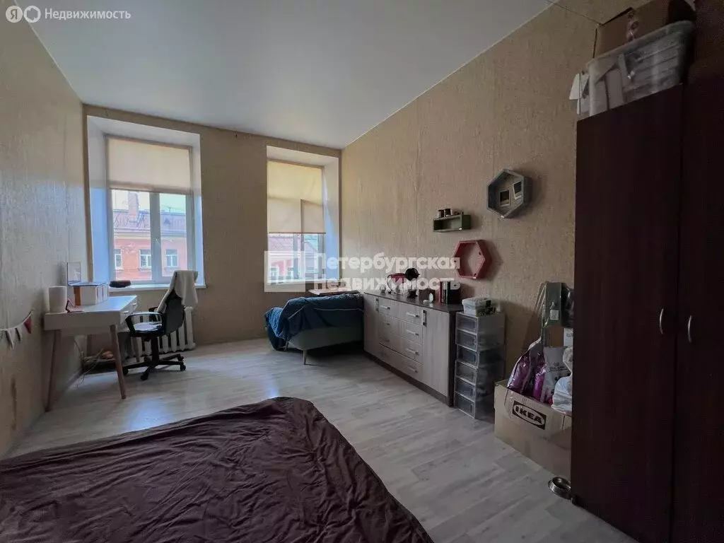 1к в 8-комнатной квартире (23.3 м) - Фото 0