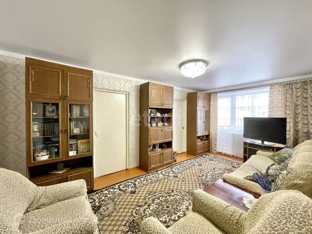 Продаётся 4-к квартира, 61 м - Фото 0