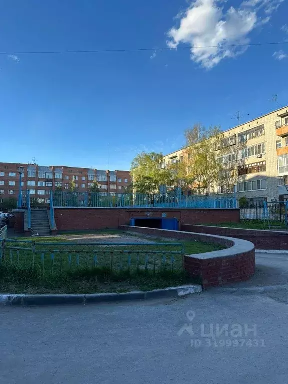 Гараж в Омская область, Омск ул. Чкалова, 31/1 (29 м) - Фото 0