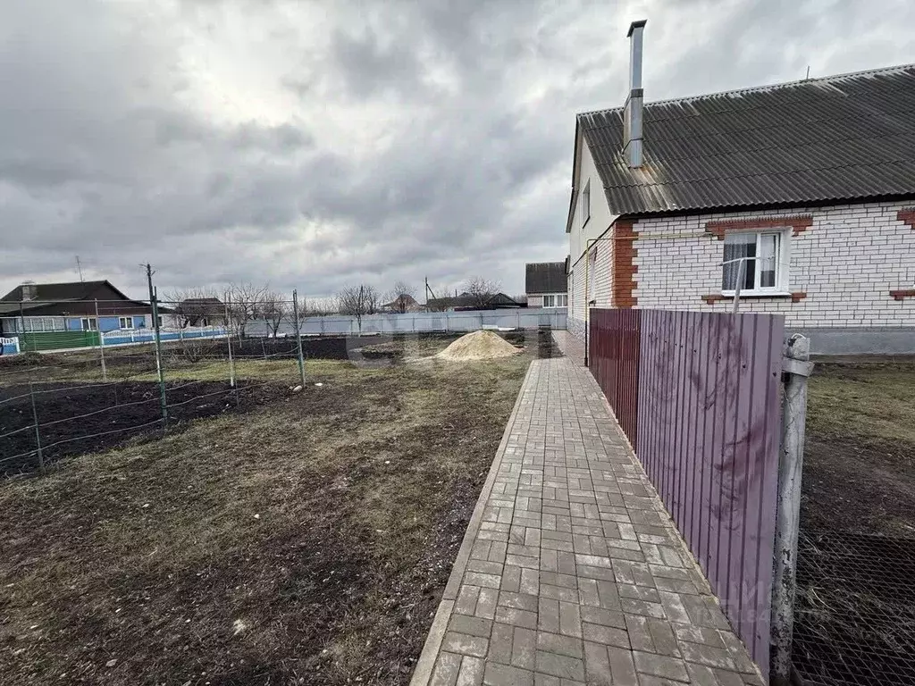 Дом в Воронежская область, с. Верхняя Хава ул. Тимирязева, 14 (98 м) - Фото 1