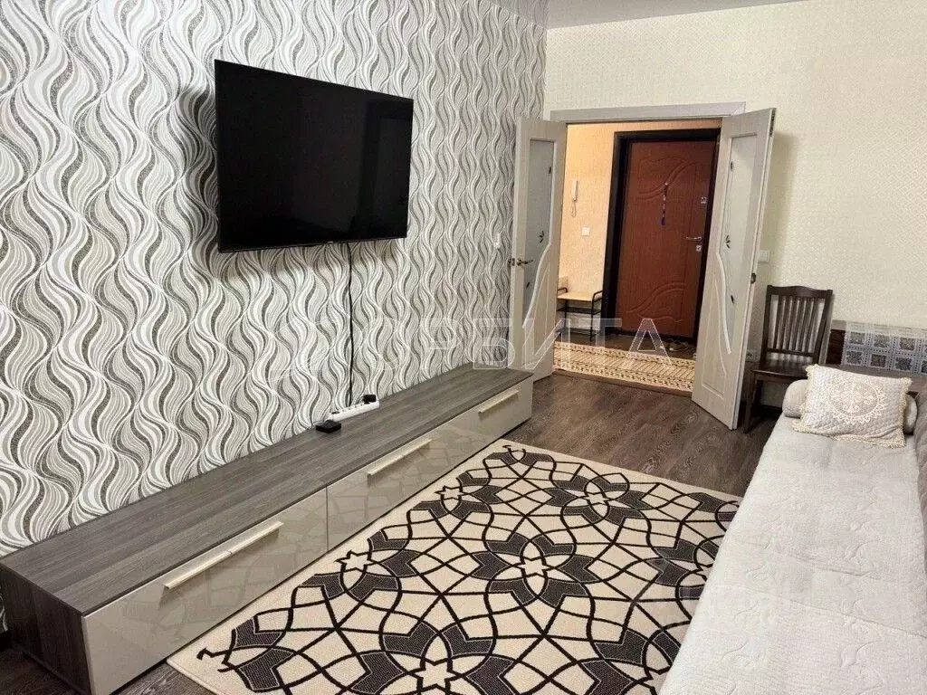 2-к кв. Ямало-Ненецкий АО, Ноябрьск Советская ул., 108 (60.1 м) - Фото 1