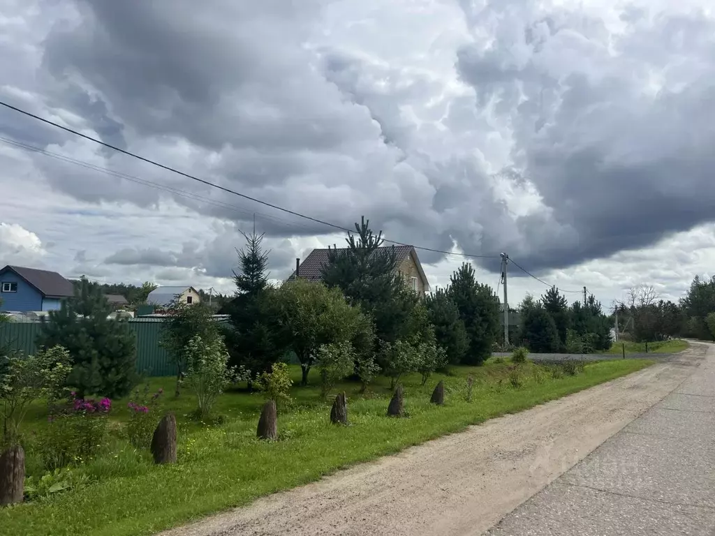Участок в Московская область, Истра муниципальный округ, пос. ... - Фото 1