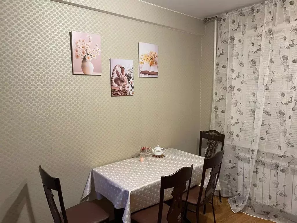 1-к кв. Дагестан, Каспийск просп. Акулиничева, 15Б (40.0 м) - Фото 1