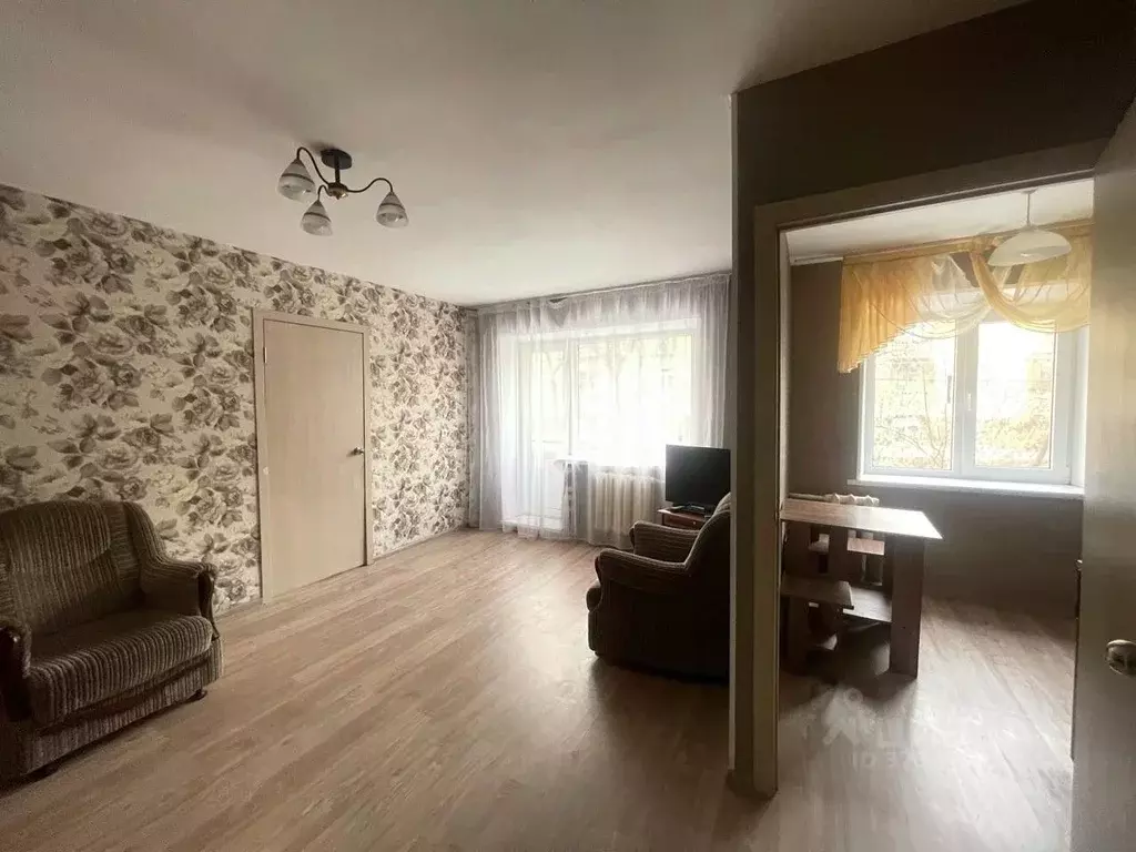 2-к кв. Челябинская область, Челябинск Российская ул., 303 (46.0 м) - Фото 2