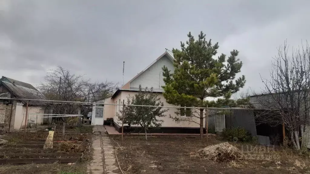 Дом в Оренбургская область, Оренбург Заречный мкр, ул. Чистопольская, ... - Фото 1