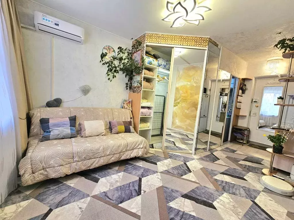 Студия Приморский край, Владивосток Некрасовская ул., 50 (18.0 м) - Фото 1