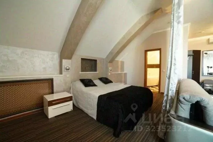 Комната Курская область, Курск ул. Дзержинского, 40 (30.0 м) - Фото 1