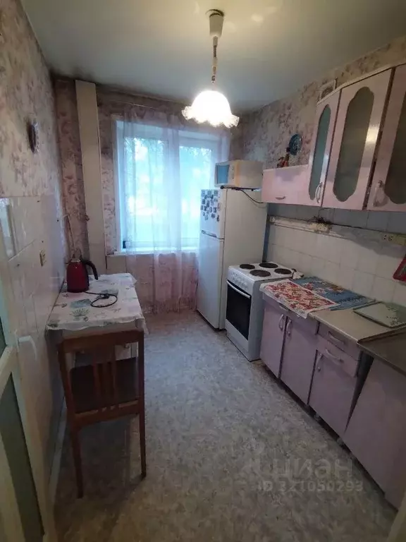 2-к кв. Кемеровская область, Кемерово Октябрьский просп., 7 (42.6 м) - Фото 1