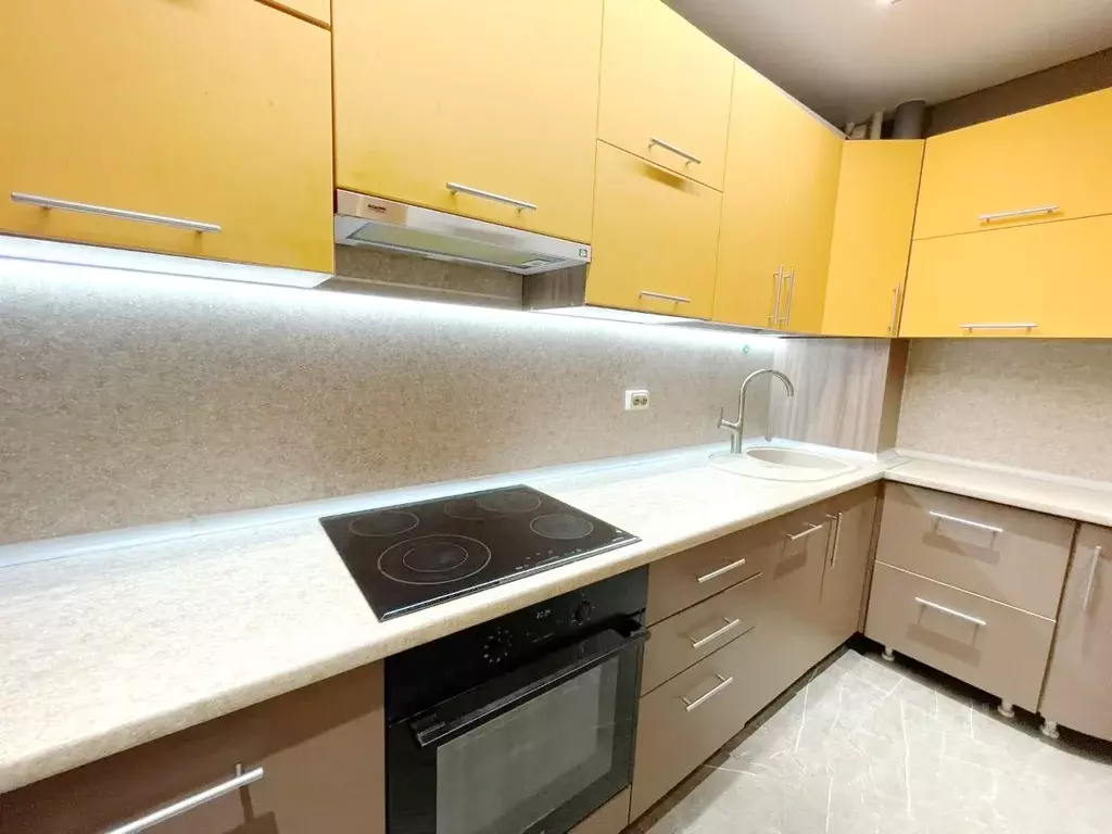 2-к кв. Омская область, Омск ул. 21-я Амурская, 25к1 (63.5 м) - Фото 2