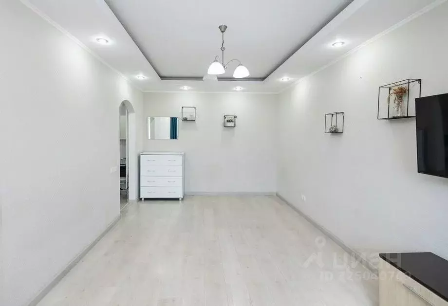 1-к кв. Краснодарский край, Сочи Гагарина мкр, ул. Красноармейская, 42 ... - Фото 2